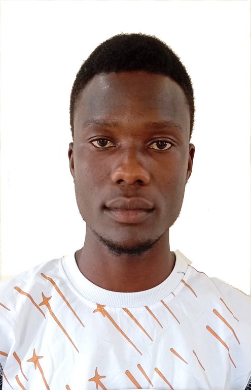 ECERU MOSES